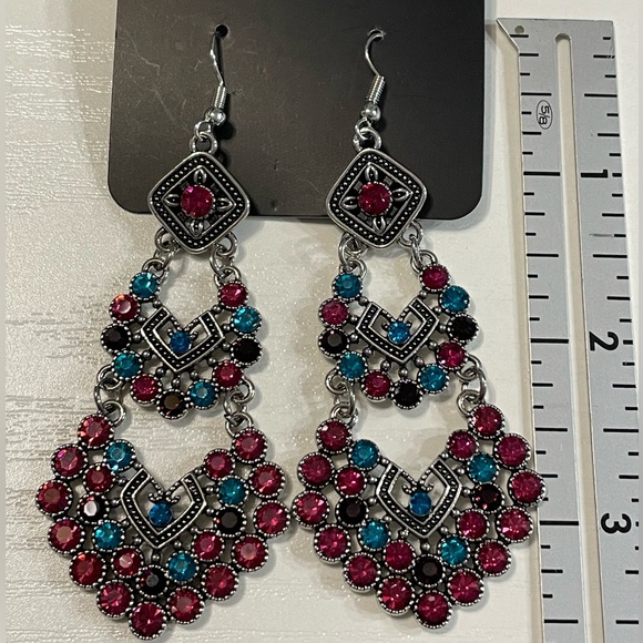 paparazzi Jewelry - Multicolor Chandelier Earrings